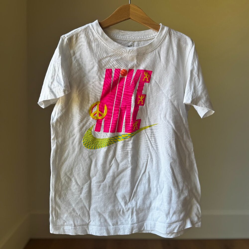 White Neon Nike Kids Tee | Peace Swoosh | M | Unisex Shirt Everyday Wear